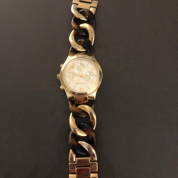 Tortoise shell/ gold links Michael Kors watch main image 6